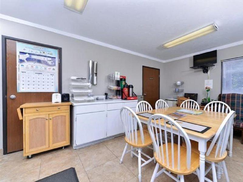 Americas Best Value Inn - Augusta / South Екстериор снимка