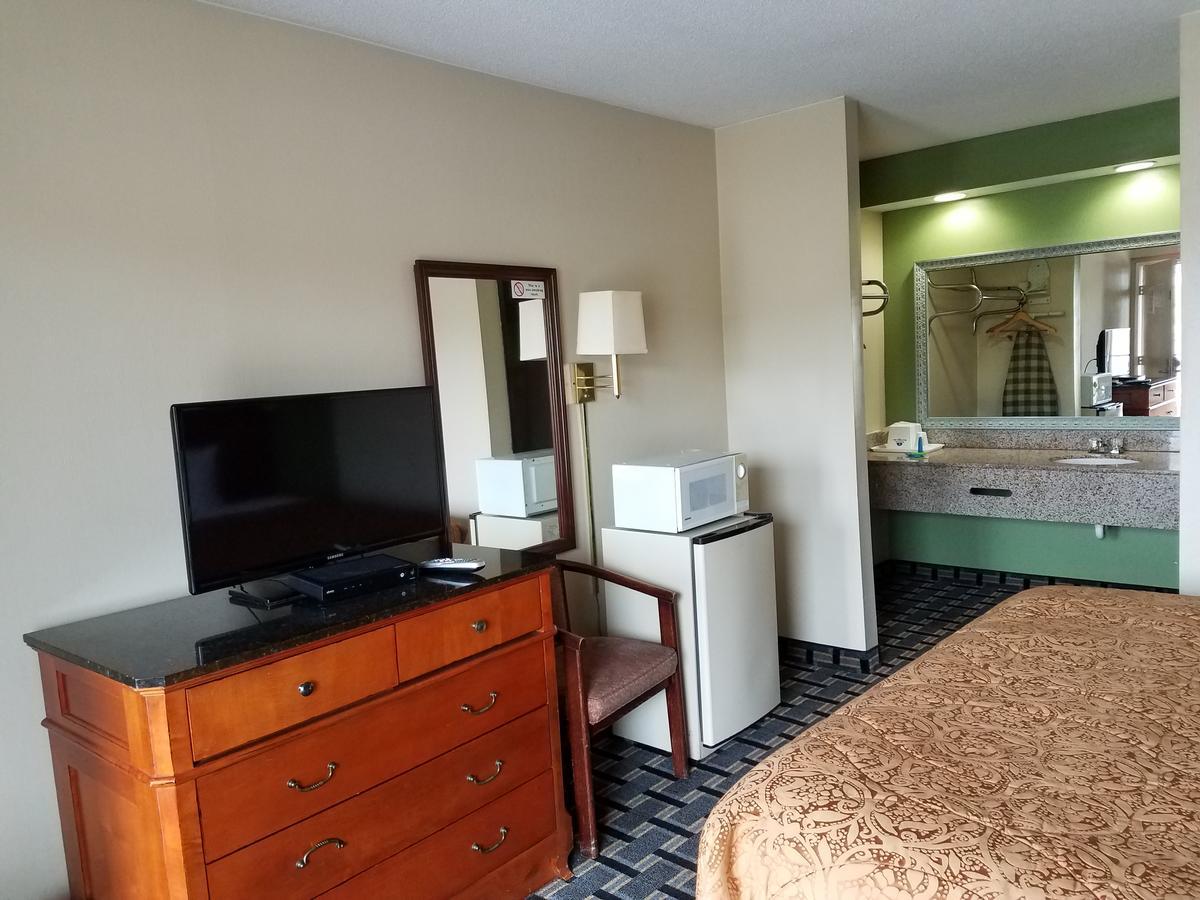 Americas Best Value Inn - Augusta / South Екстериор снимка