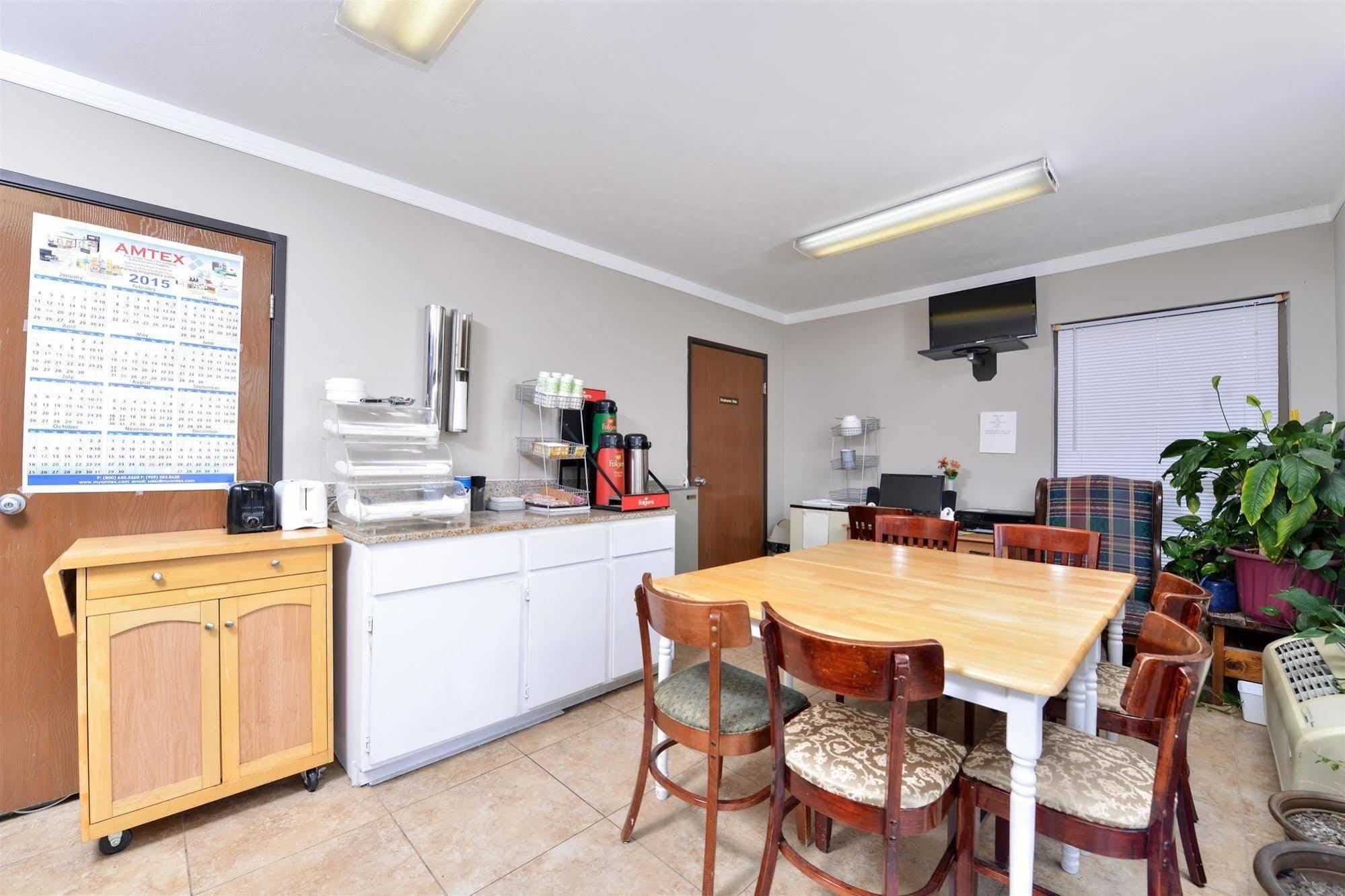 Americas Best Value Inn - Augusta / South Екстериор снимка